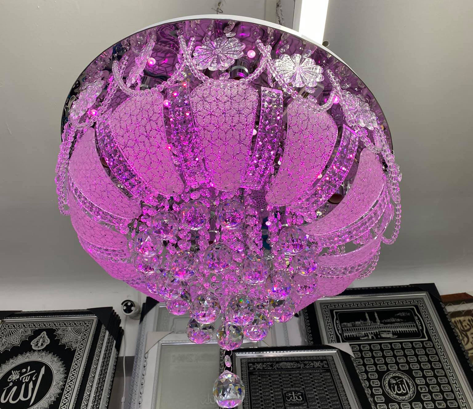 lustre rose