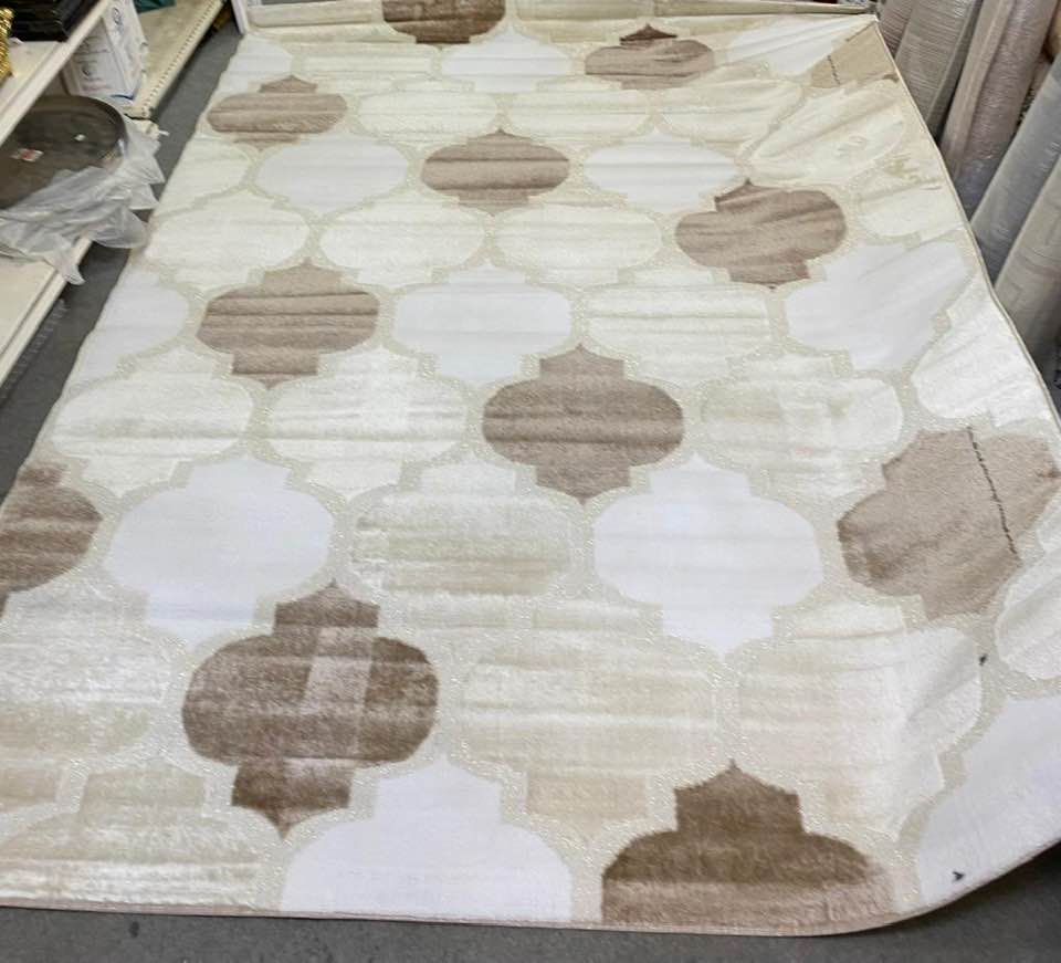 tapie beige